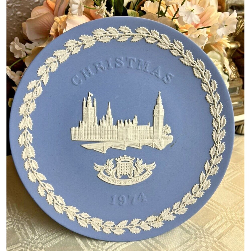 Wedgwood 1974 Annual HOUSES OF PARLIAMENT Jasperware Plate